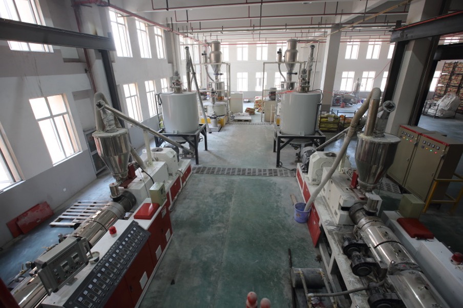 PVC Flooring Mixing and Conveying Systems1
